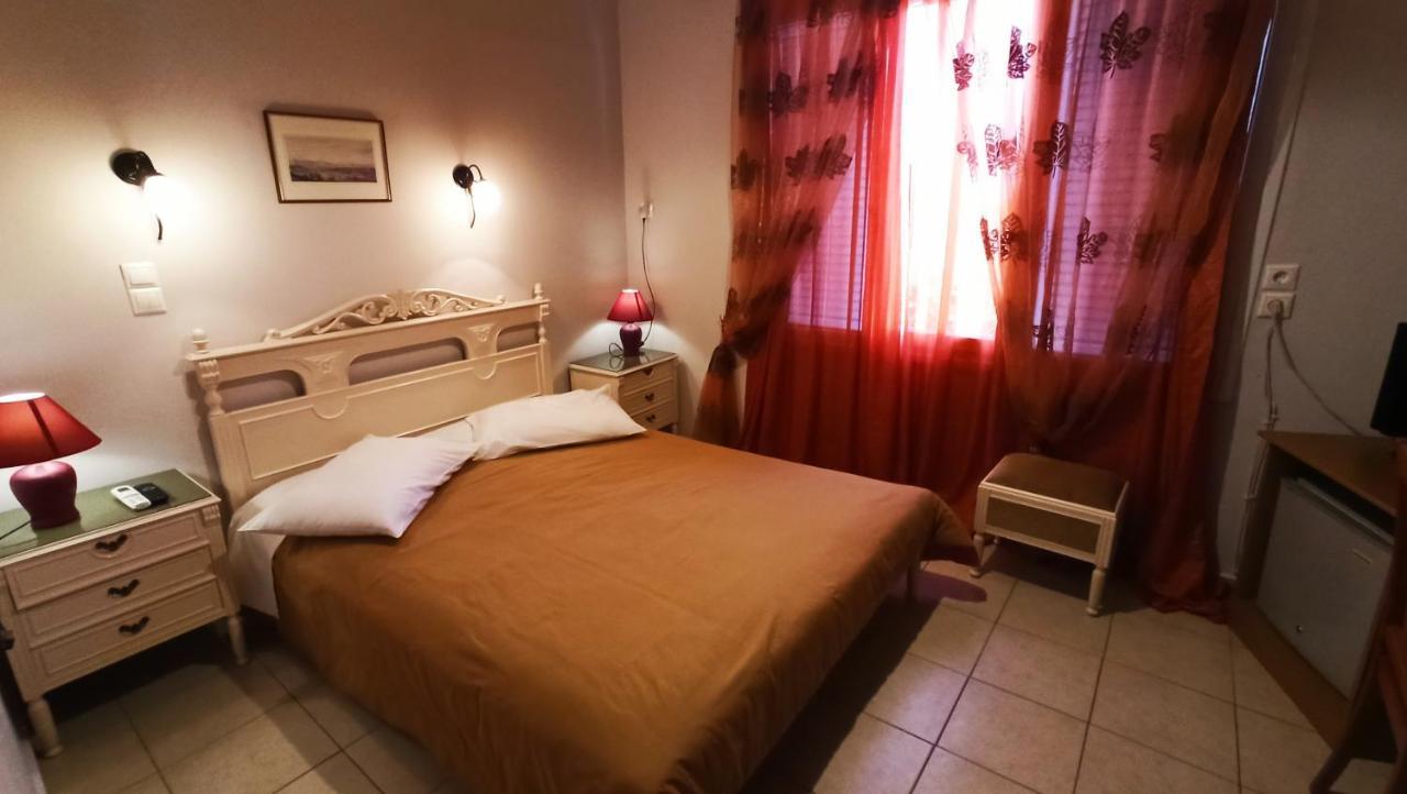 נאפפליו Hera Hotel מראה חיצוני תמונה