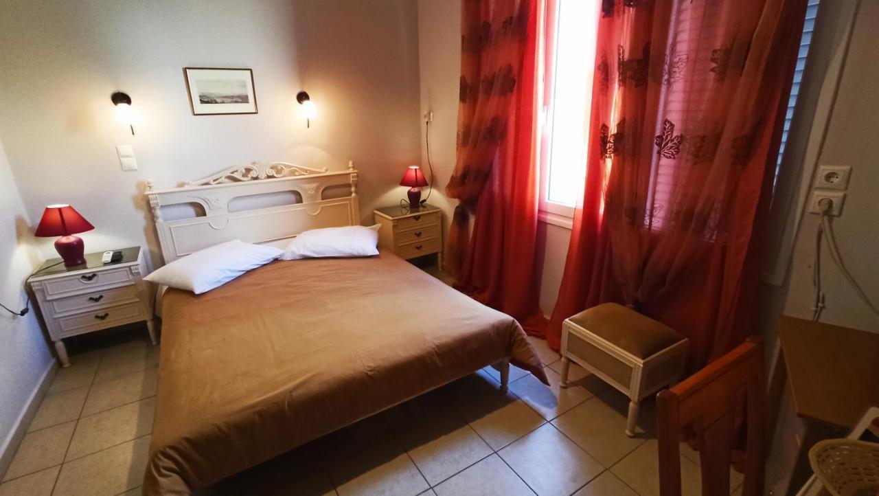 נאפפליו Hera Hotel מראה חיצוני תמונה