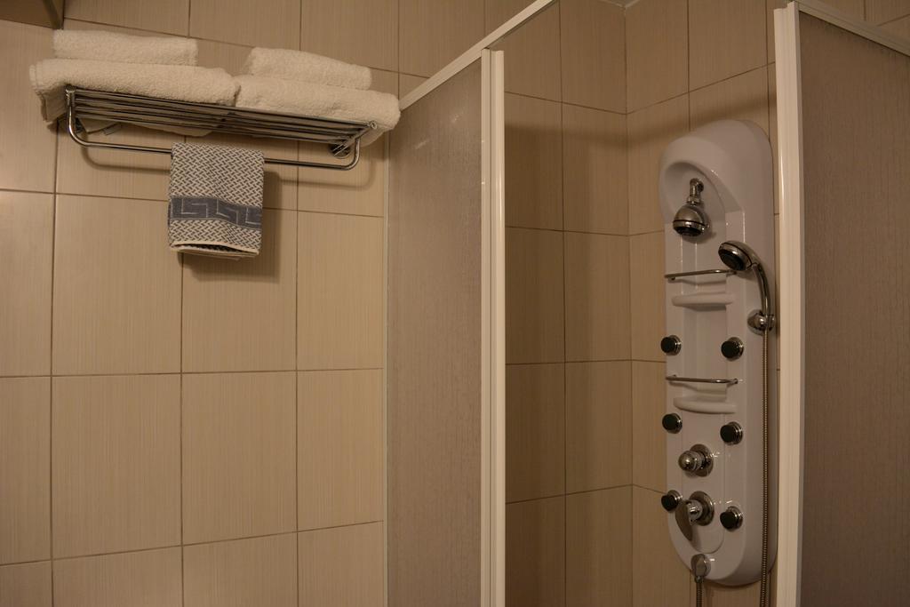 נאפפליו Hera Hotel מראה חיצוני תמונה